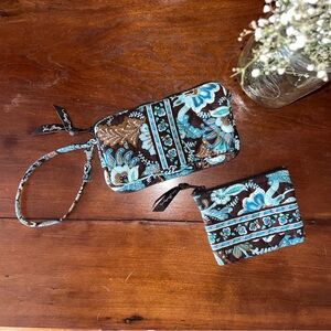 Vera Bradley // java blue wristlet & coin purse (set)